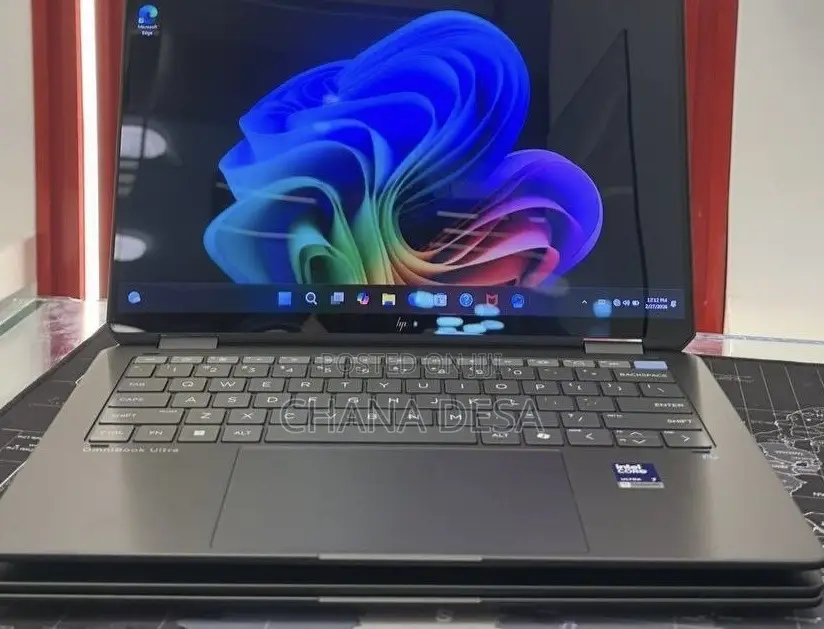 New Laptop HP OmniBook Ultra Flip 14" 16GB Intel Core Ultra 7 SSD 1T