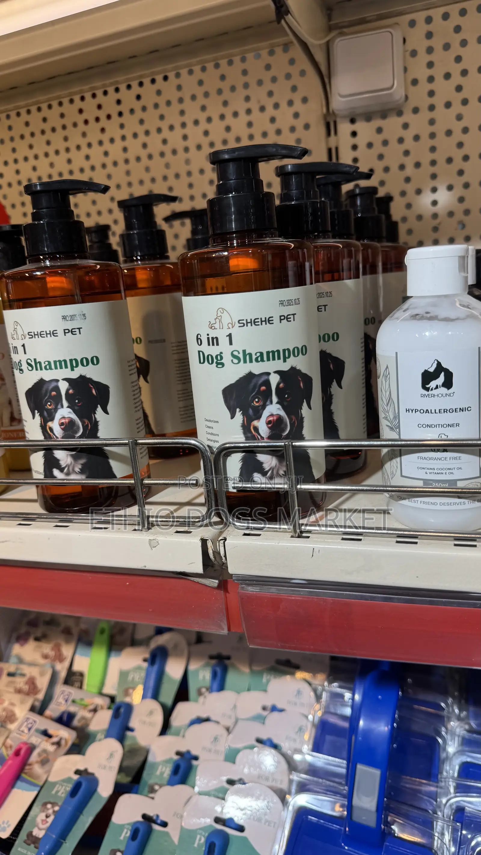 6 in One Tick and Flea Shampoo