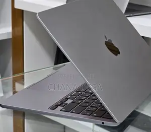 New Laptop Apple MacBook Air 2022 M2 8GB Apple M2 SSD 256GB