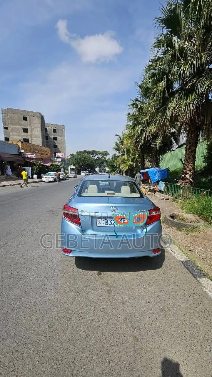 Toyota Yaris 2014