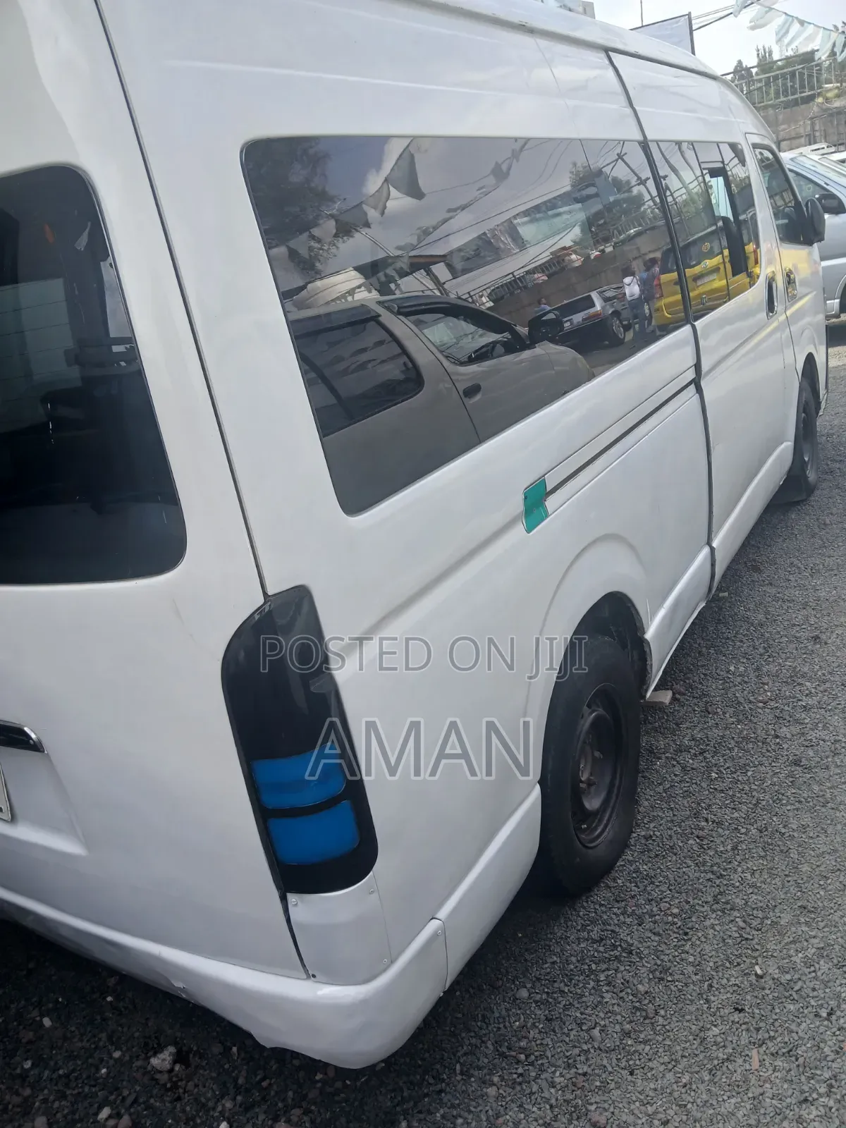 Toyota HiAce 2008 White