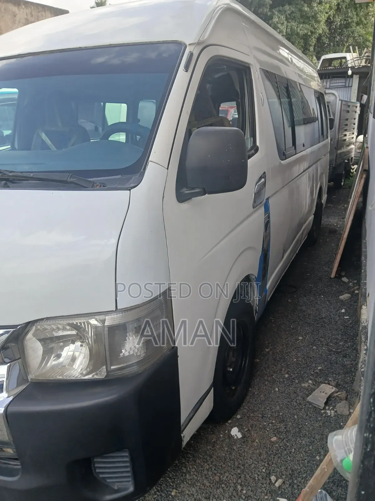 Toyota HiAce 2008 White