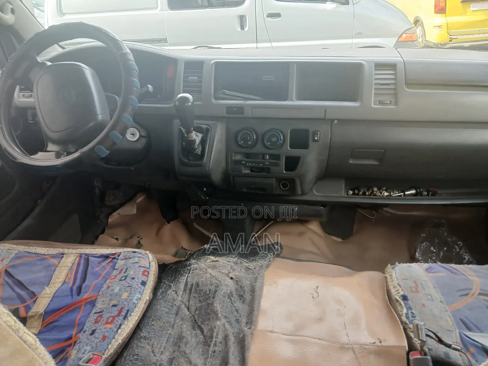 Toyota HiAce 2008 White