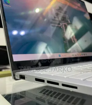New Laptop Asus ZenBook Flip 14 UX461UN 16GB Intel Core i7 SSD 512GB