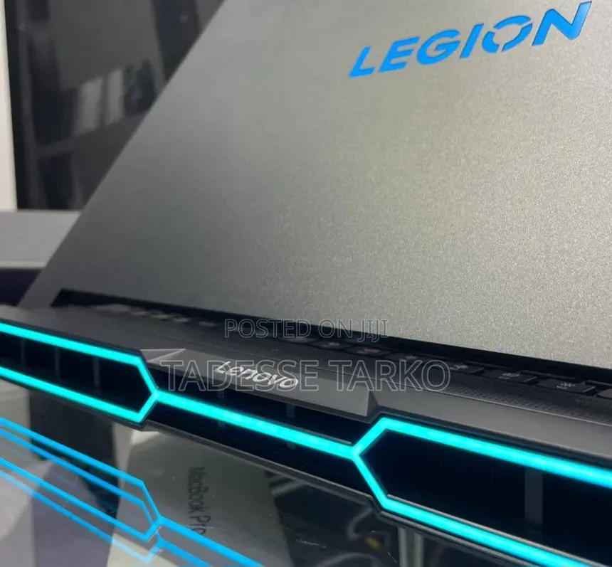 New Laptop Lenovo Lrgion 7i 64GB Intel Core Ultra 9 SSD 2T