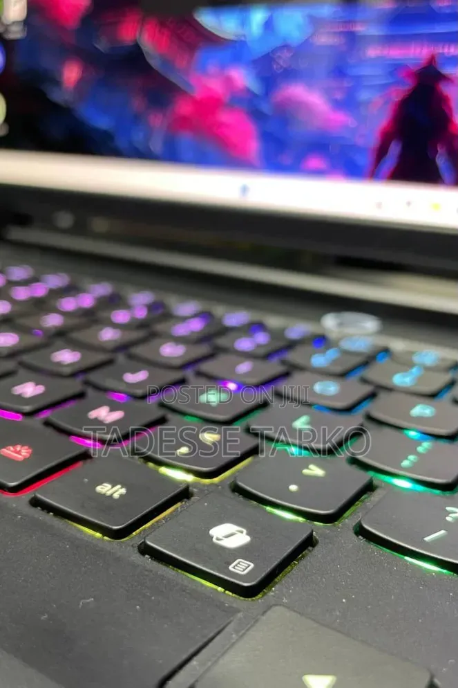 New Laptop Lenovo Lrgion 7i 64GB Intel Core Ultra 9 SSD 2T