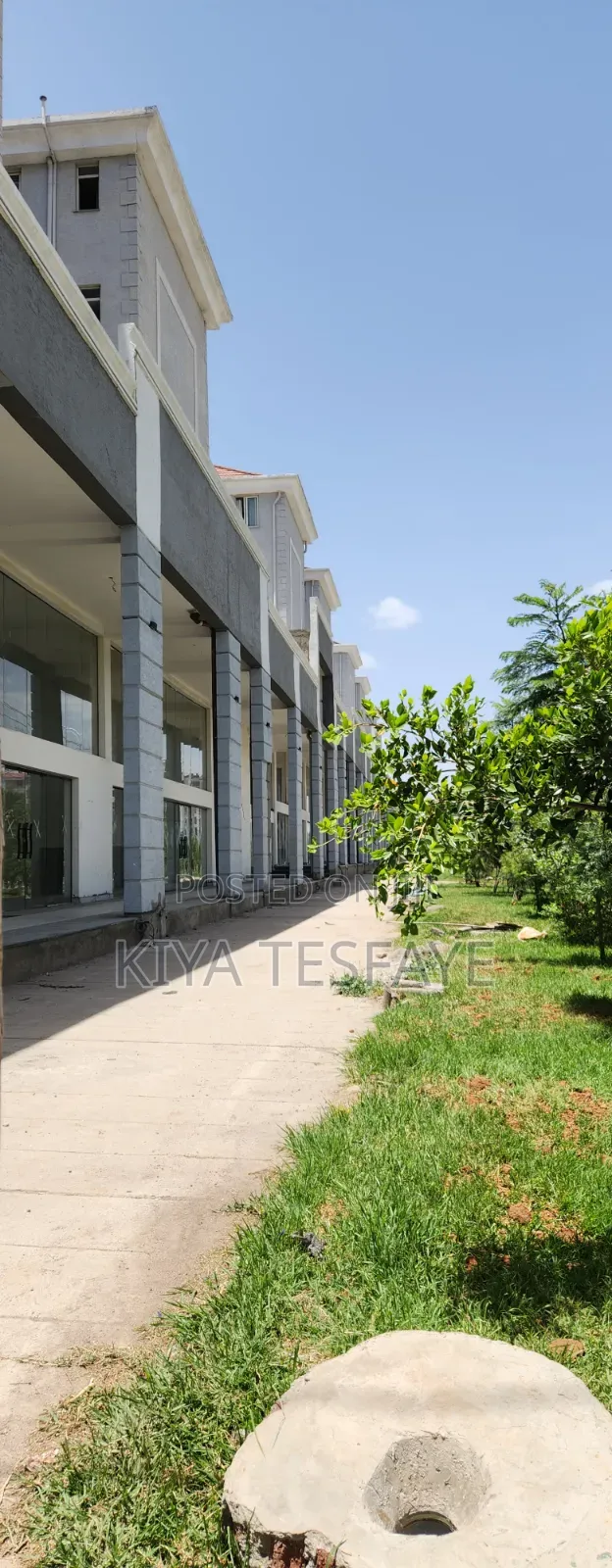 3bdrm Apartment in Bullbula, Bole for sale