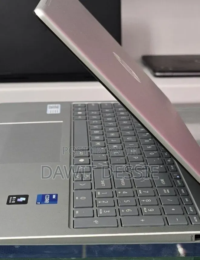 New Laptop HP Stream Notebook 16GB Intel Core i7 SSD 1T