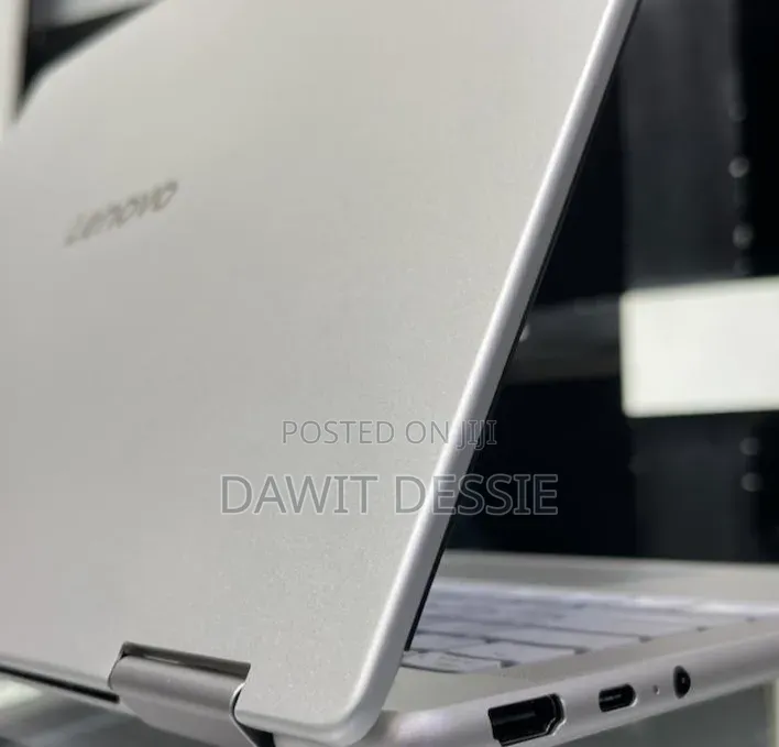 New Laptop Lenovo 16GB AMD Ryzen 5 SSD 512GB