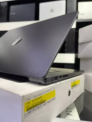 New Laptop Apple MacBook Pro 36GB Apple M3 Max SSD 1T