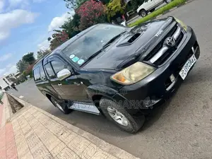 Toyota Hilux 2.5 D-4D Extra Cab 2008 Black