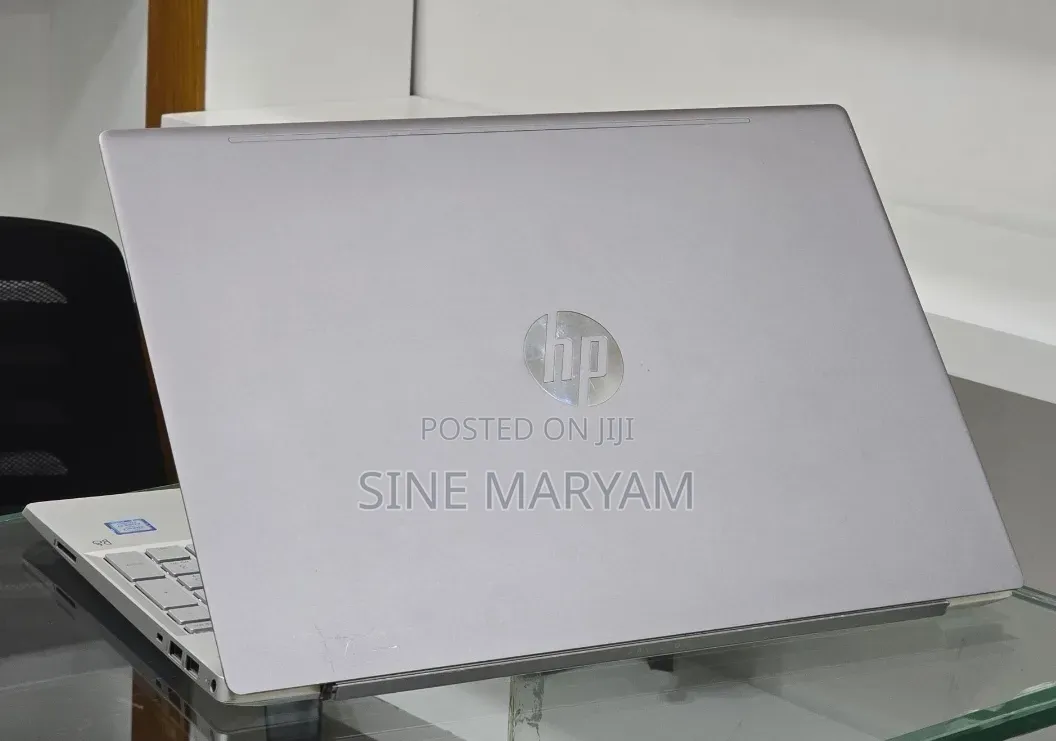 New Laptop HP Pavilion 15 8GB Intel Core i7 SSD 256GB