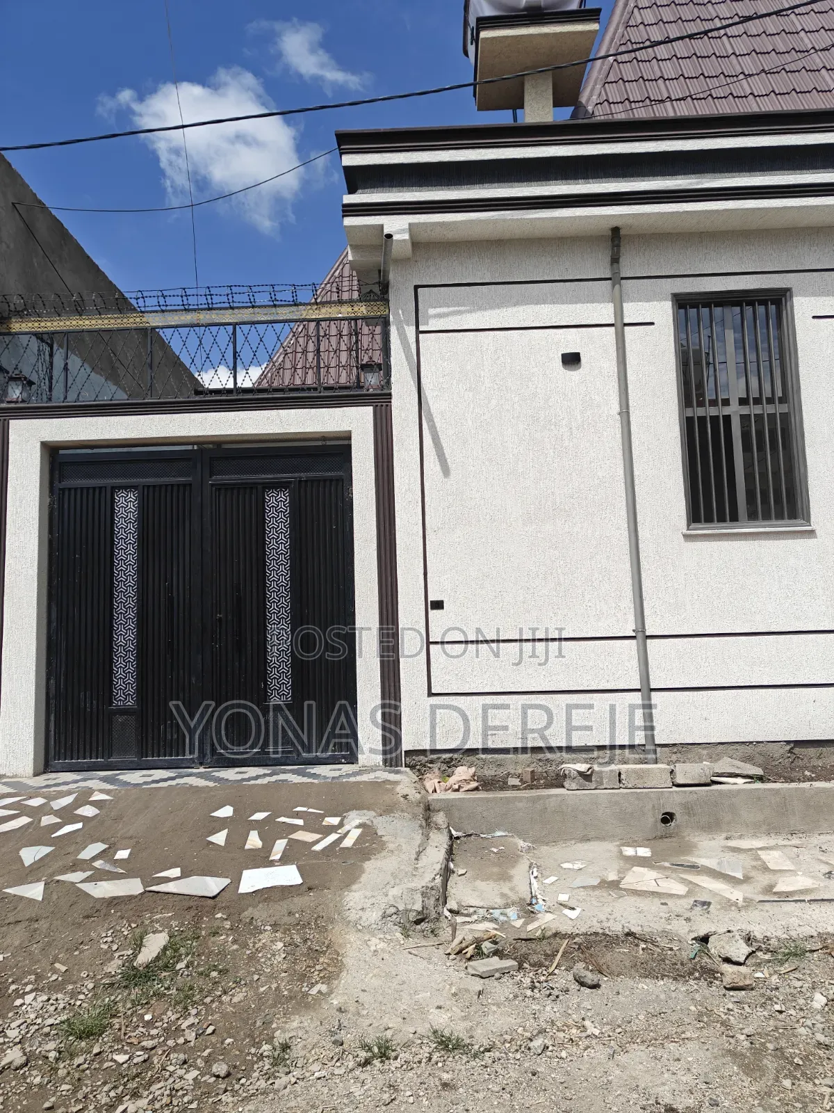 Furnished 5bdrm House in ደከም, East Shewa for sale