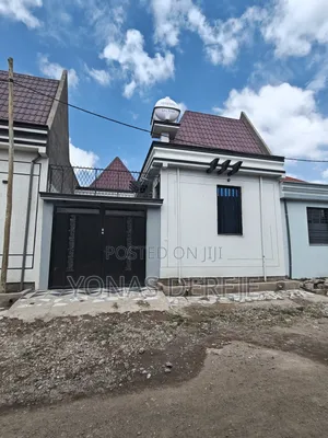 Furnished 5bdrm House in ዱከም, East Shewa for sale