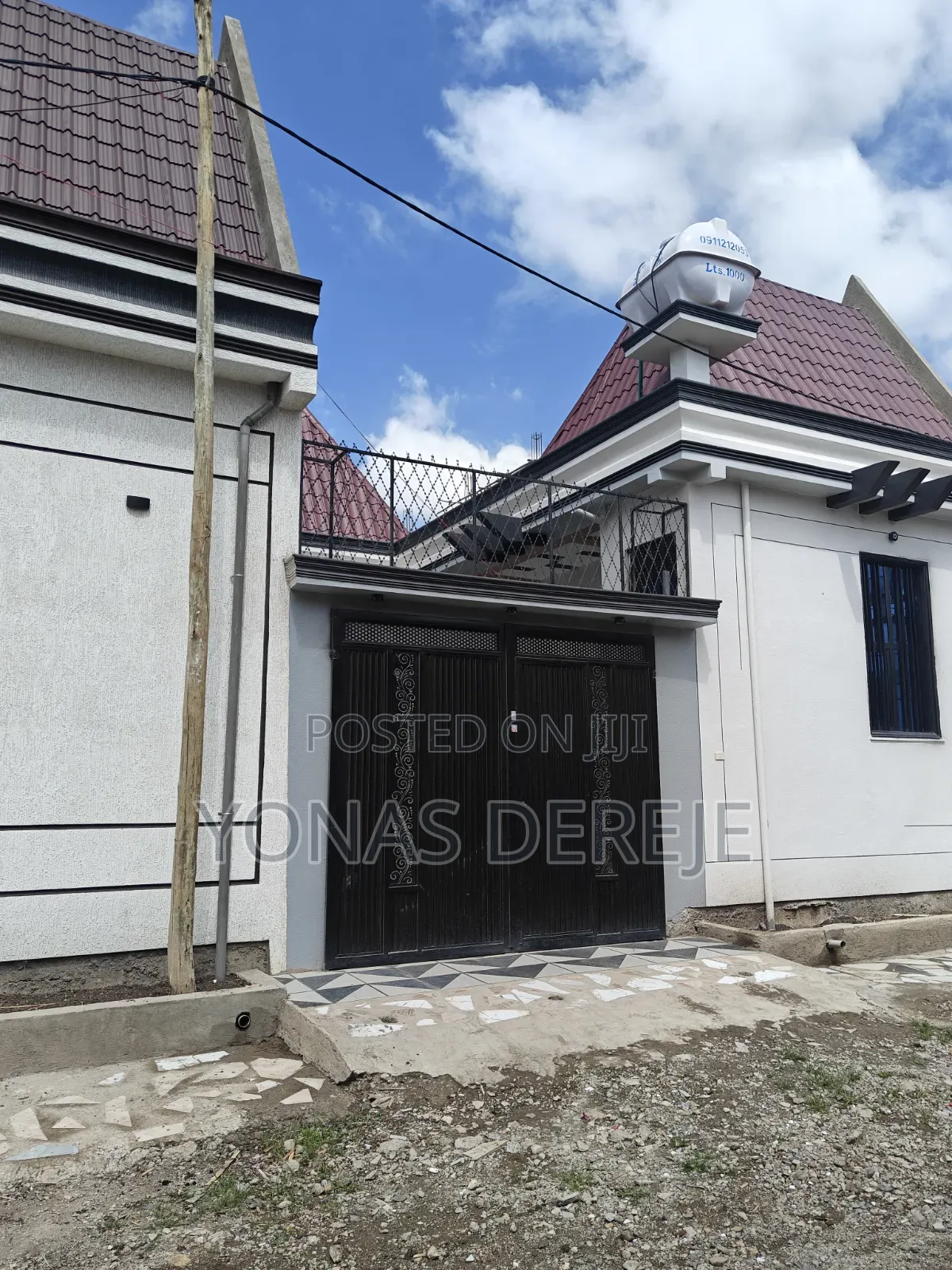 Furnished 5bdrm House in ዱከም, East Shewa for sale