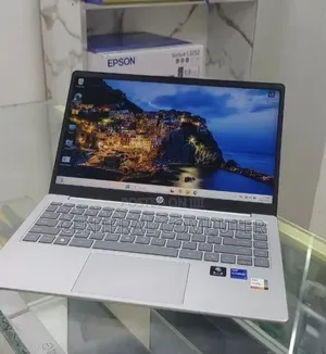 New Laptop HP Stream Notebook 16GB Intel Core i7 SSD 1T