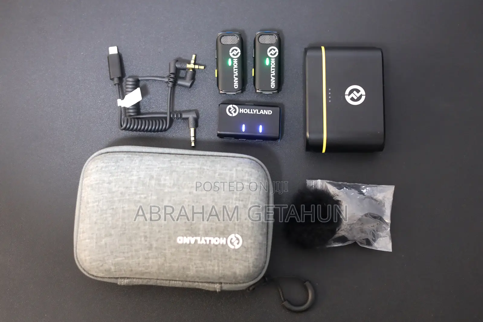 Hollyland Lark M1 Wireless Lavalier Microphone for Camera and Phone