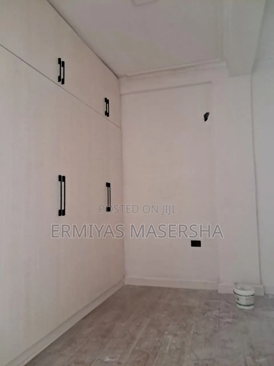 Furnished 6bdrm House in Yeka for sale