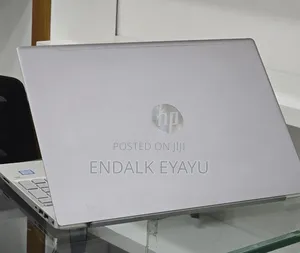New Laptop HP Pavilion 15 8GB Intel Core i7 SSD 256GB