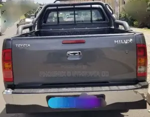 Toyota Hilux 2008 Gray