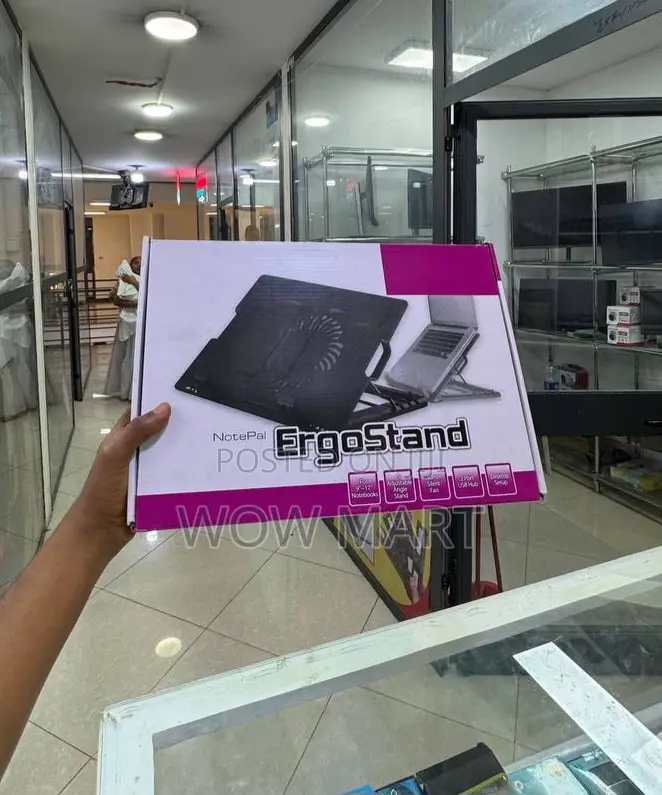 Stand and Cooling Pad