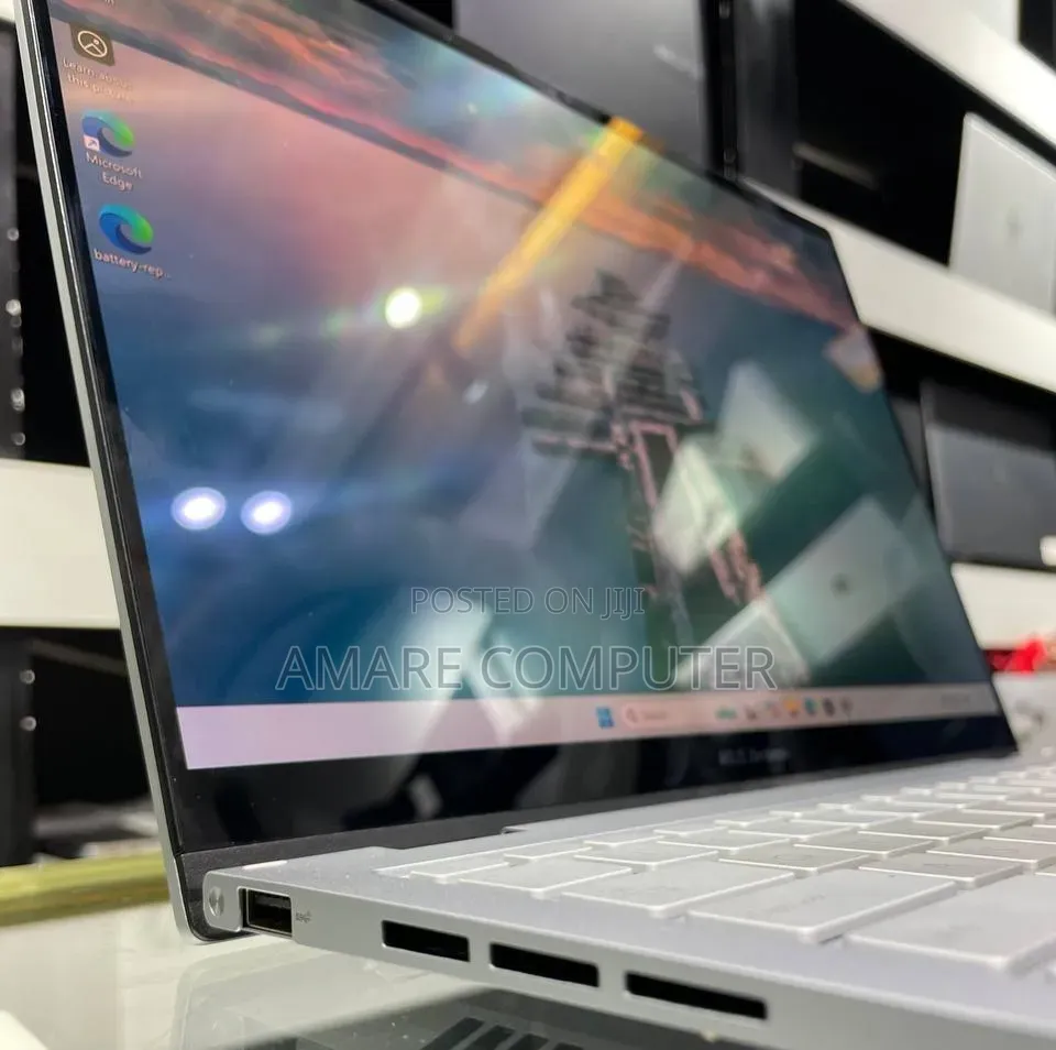 New Laptop Asus ZenBook UX32A 16GB Intel Core i7 SSD 512GB