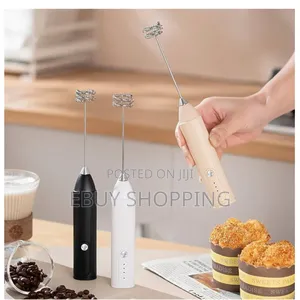 Compact Handheld Frother for Coffee, Eggs, Smoothies –Built-in Battery