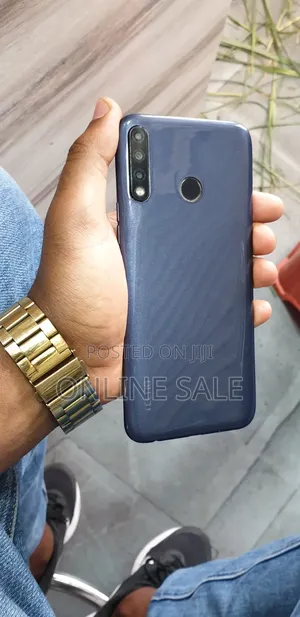 Tecno Spark 4 32 GB Black