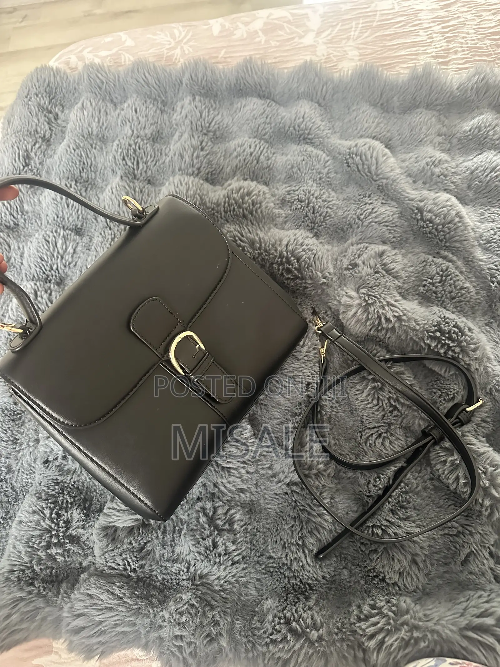 Medium Size Black Bag Cross Body