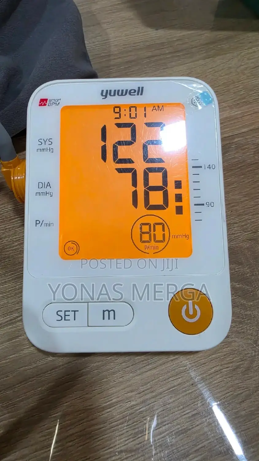 Blood Pressure Monitor pain-Free Testing With the Accu-Chek