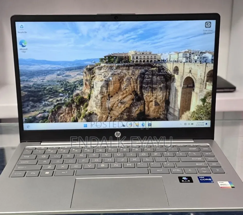 New Laptop HP 16GB Intel Core i7 SSD 512GB