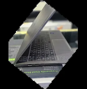 New Laptop HP ZBook Studio 16GB Intel Core i7 SSD 512GB