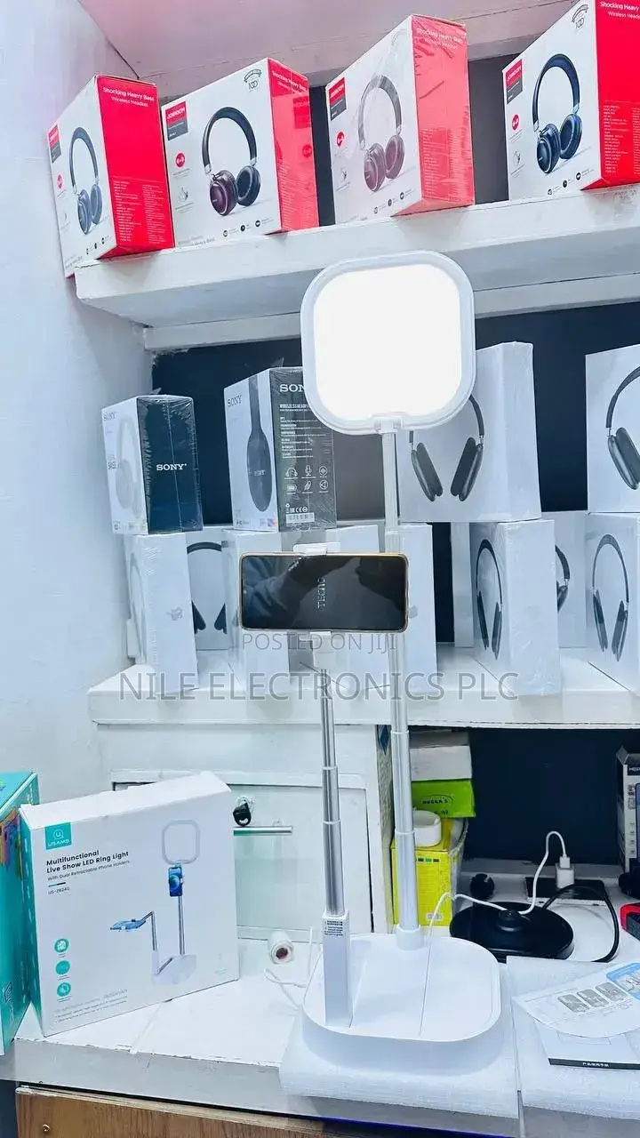 Multifunctional Live Show Led Ring Light With Model Us-zb240.