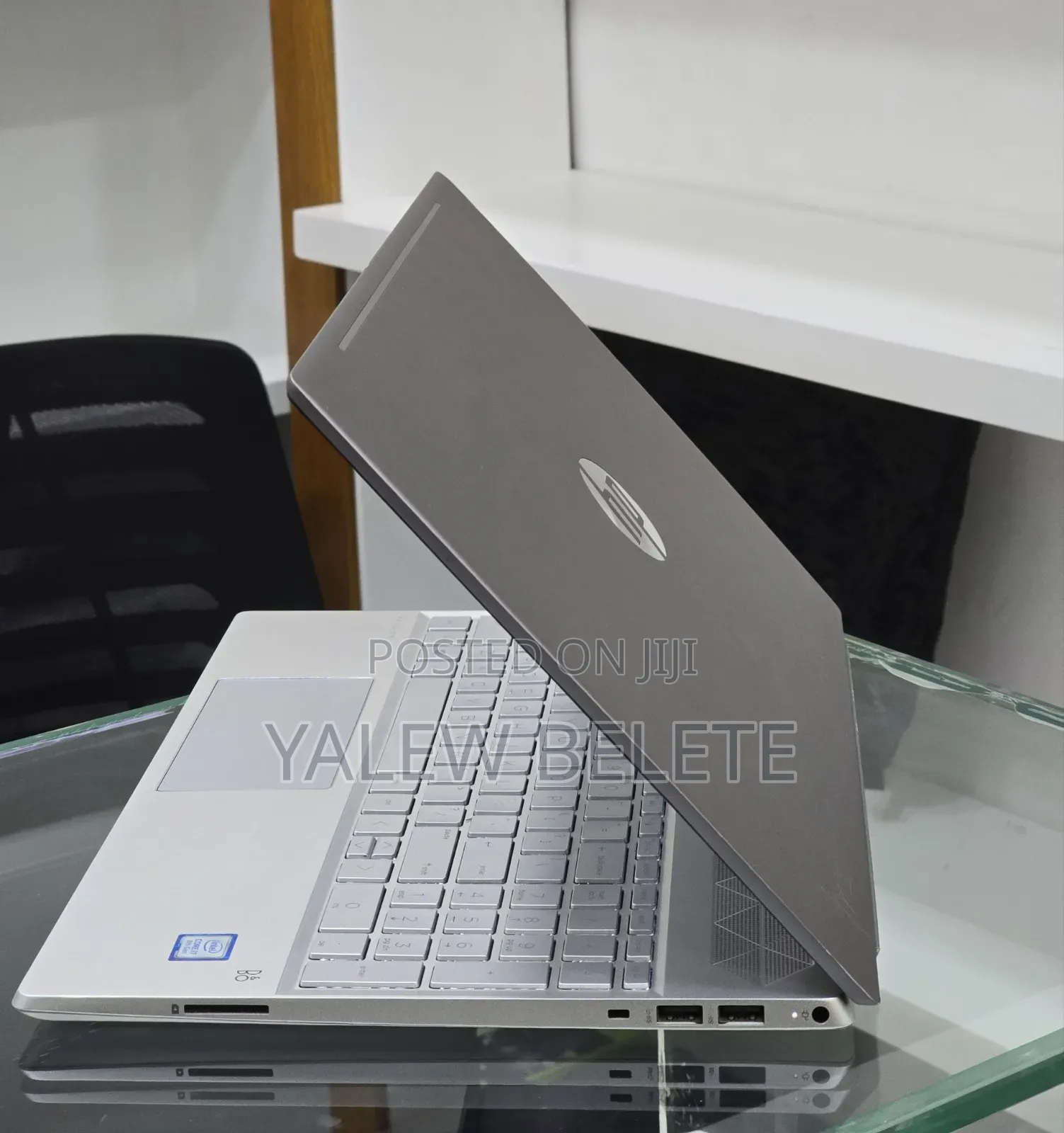 New Laptop HP Pavilion 15 8GB Intel Core i7 SSD 256GB
