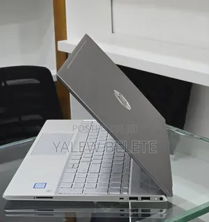 New Laptop HP Pavilion 15 8GB Intel Core i7 SSD 256GB
