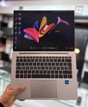 New Laptop HP EliteBook 840 G9 16GB Intel Core i7 SSD 512GB