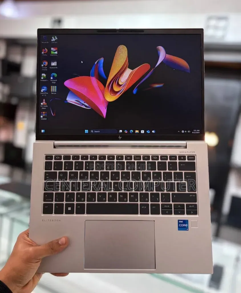 New Laptop HP EliteBook 840 G9 16GB Intel Core i7 SSD 512GB