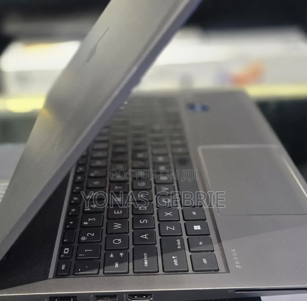 New Laptop HP 16GB Intel Core i7 SSD 512GB