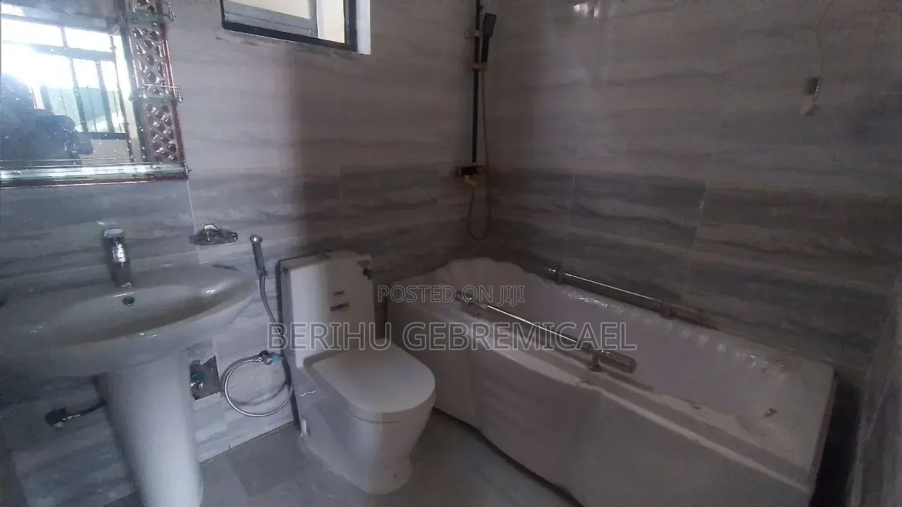 2bdrm Villa in ጣፎ, Yeka for rent