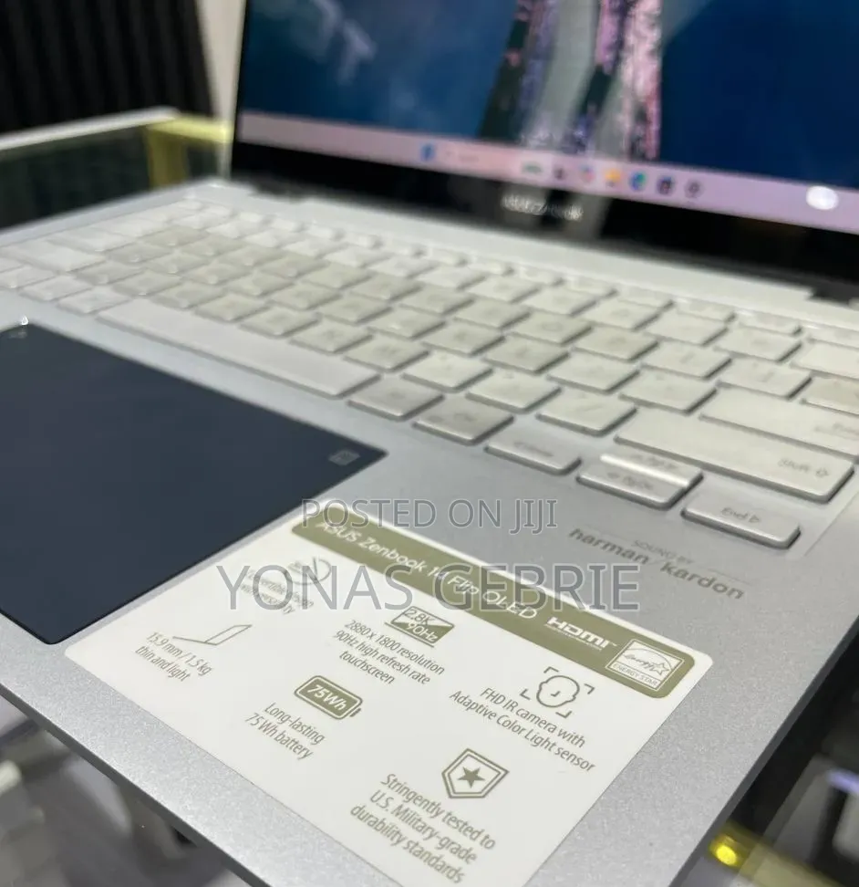 New Laptop Asus 16GB Intel Core i7 SSD 512GB