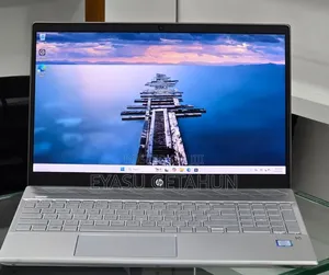 New Laptop HP Pavilion 15 8GB Intel Core i7 SSD 256GB