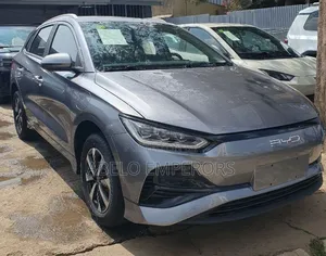 New BYD E2 43 kWh 94 hp FWD 2025 Silver