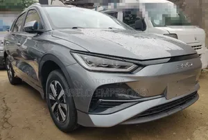 New BYD E2 43 kWh 94 hp FWD 2025 Silver