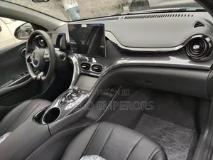 New BYD E2 43 kWh 94 hp FWD 2025 Silver