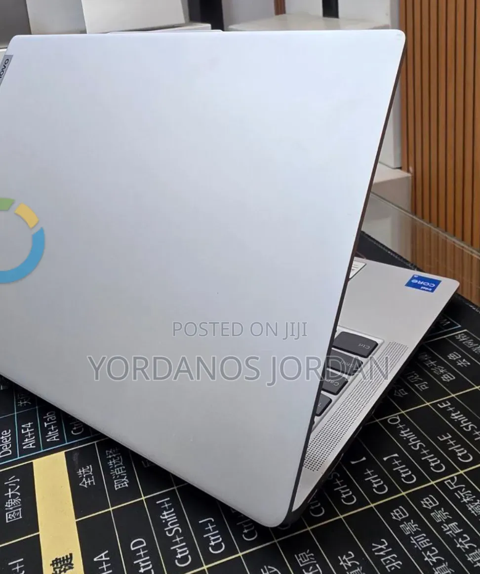 New Lenovo IdeaPad 5 Slim 13th Gen i7 16GB Intel Core i5 SSD 512GB