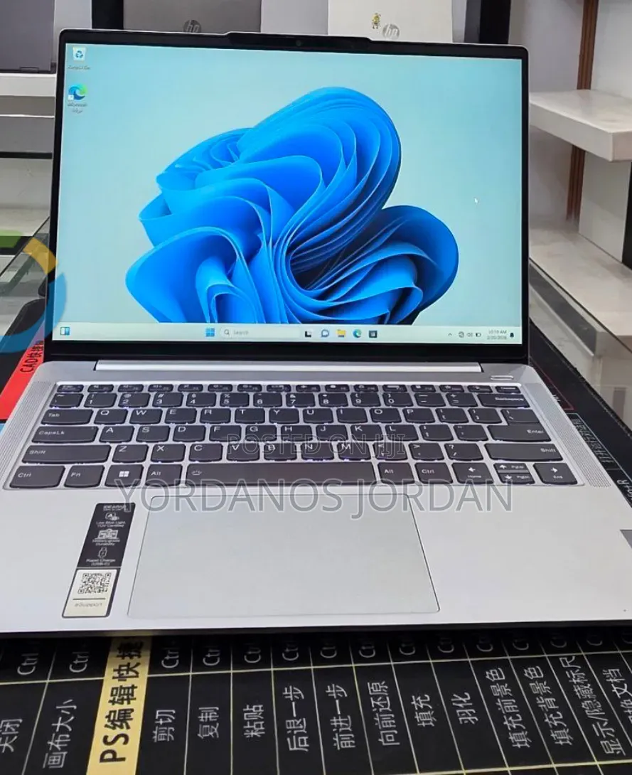 New Lenovo IdeaPad 5 Slim 13th Gen i7 16GB Intel Core i5 SSD 512GB