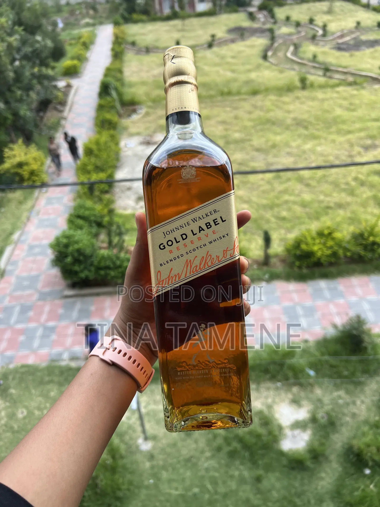 1ፍሬ Duty Free Whisky