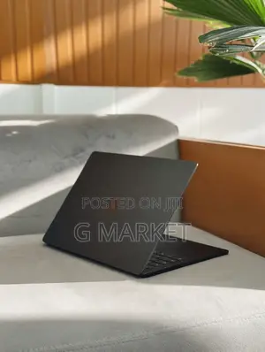 Laptop Microsoft Surface 2 8GB Intel Core 5 SSD 256GB