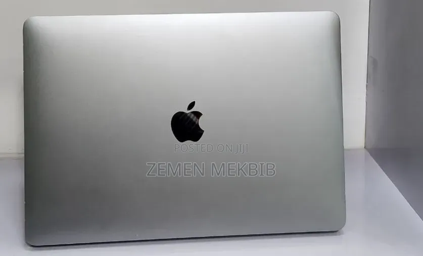 New Laptop Apple MacBook Air 2020 M1 8GB Apple M1 SSD 256GB