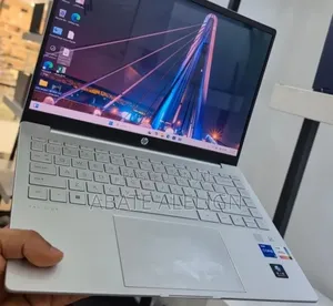 New Laptop HP Pavilion 14 16GB Intel Core i5 SSD 512GB